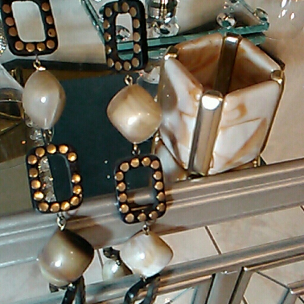 Necklace with Bracelet